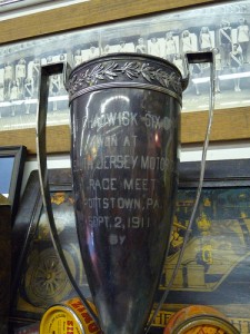 racing trophy image